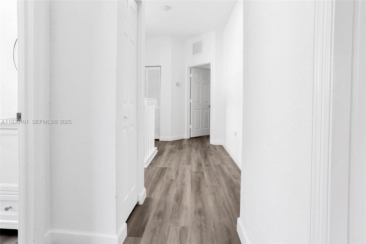 13285 Sw 128th St - Photo 7 of 32