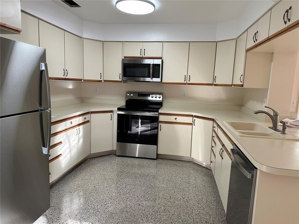 4538 Gilpin Way #4538 - Photo 5 of 14