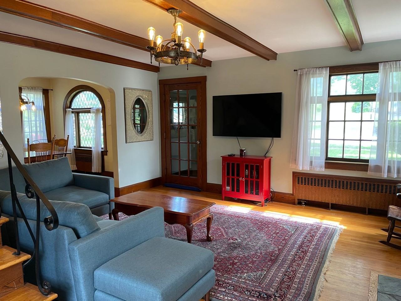 1051 State Rd - Photo 4 of 12