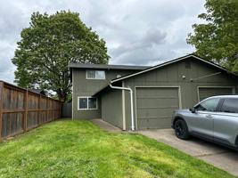 featured image of 776 W Quinalt St