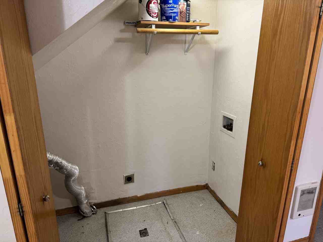 1047 W 3rd Ave - Photo 6 of 17