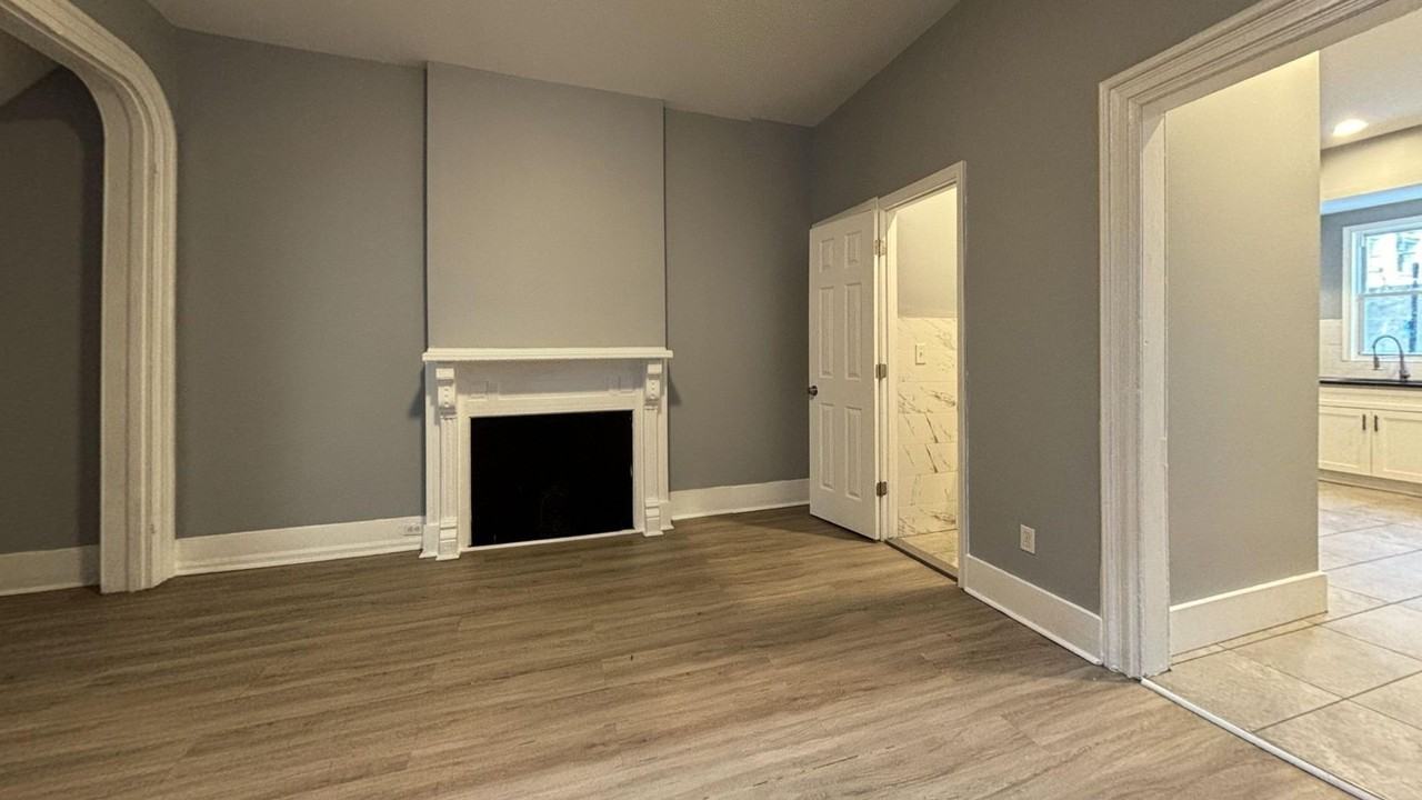 2546 N 16th St - Photo 6 of 26