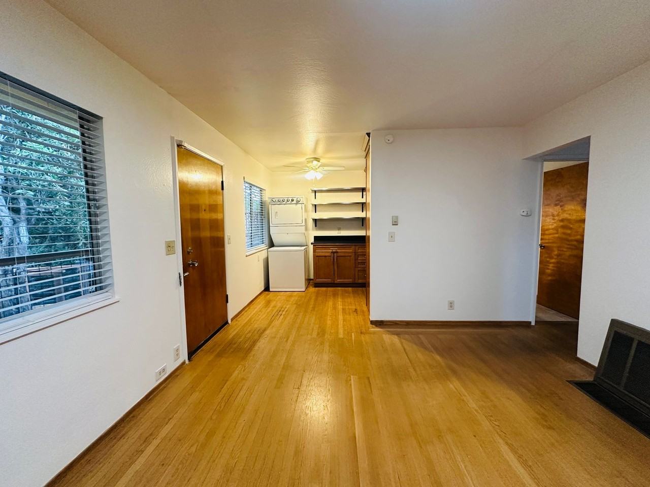 6135 Chabot Rd - Photo 5 of 21