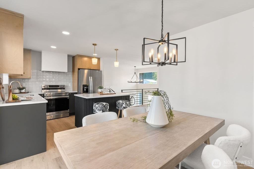 11602 Southeast 210th Place - Photo 6 of 39