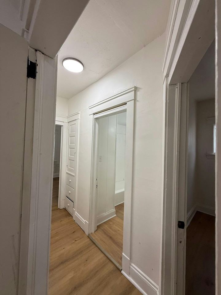 3410 East 135th Street, Unit A - Photo 3 of 7