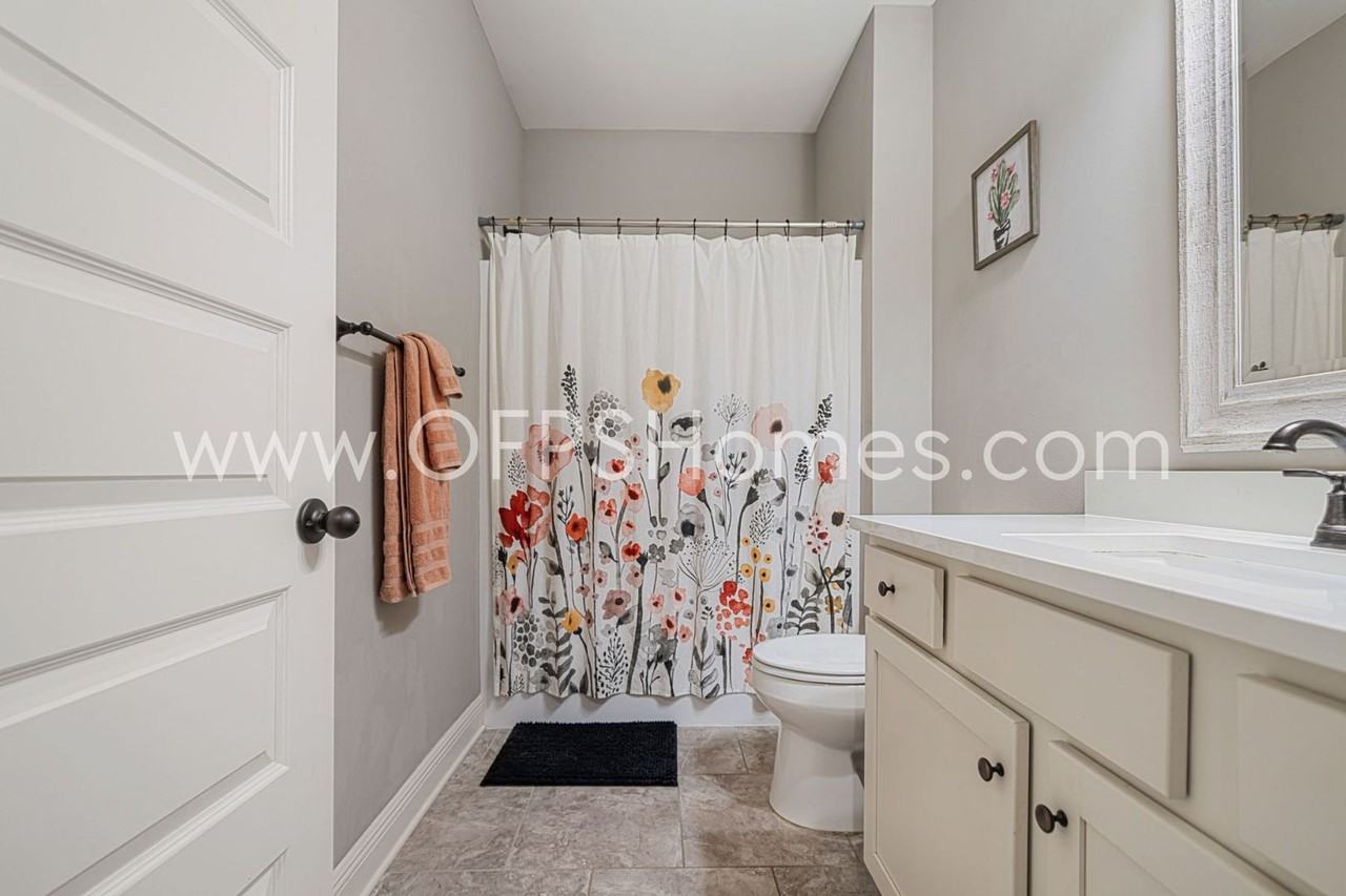 801 Playground Rd - Photo 4 of 33