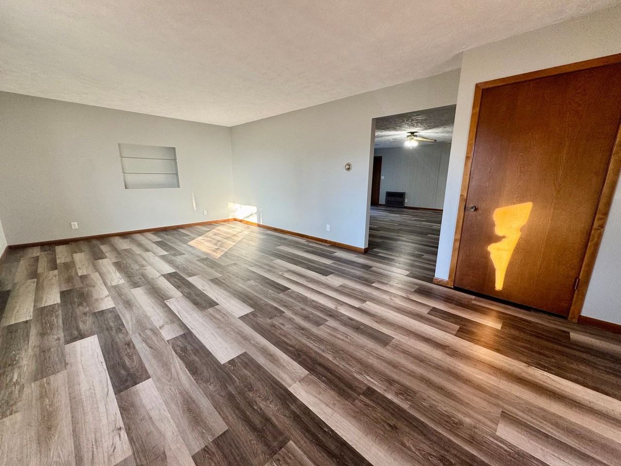 865 W Buckeye Rd - Photo 6 of 23