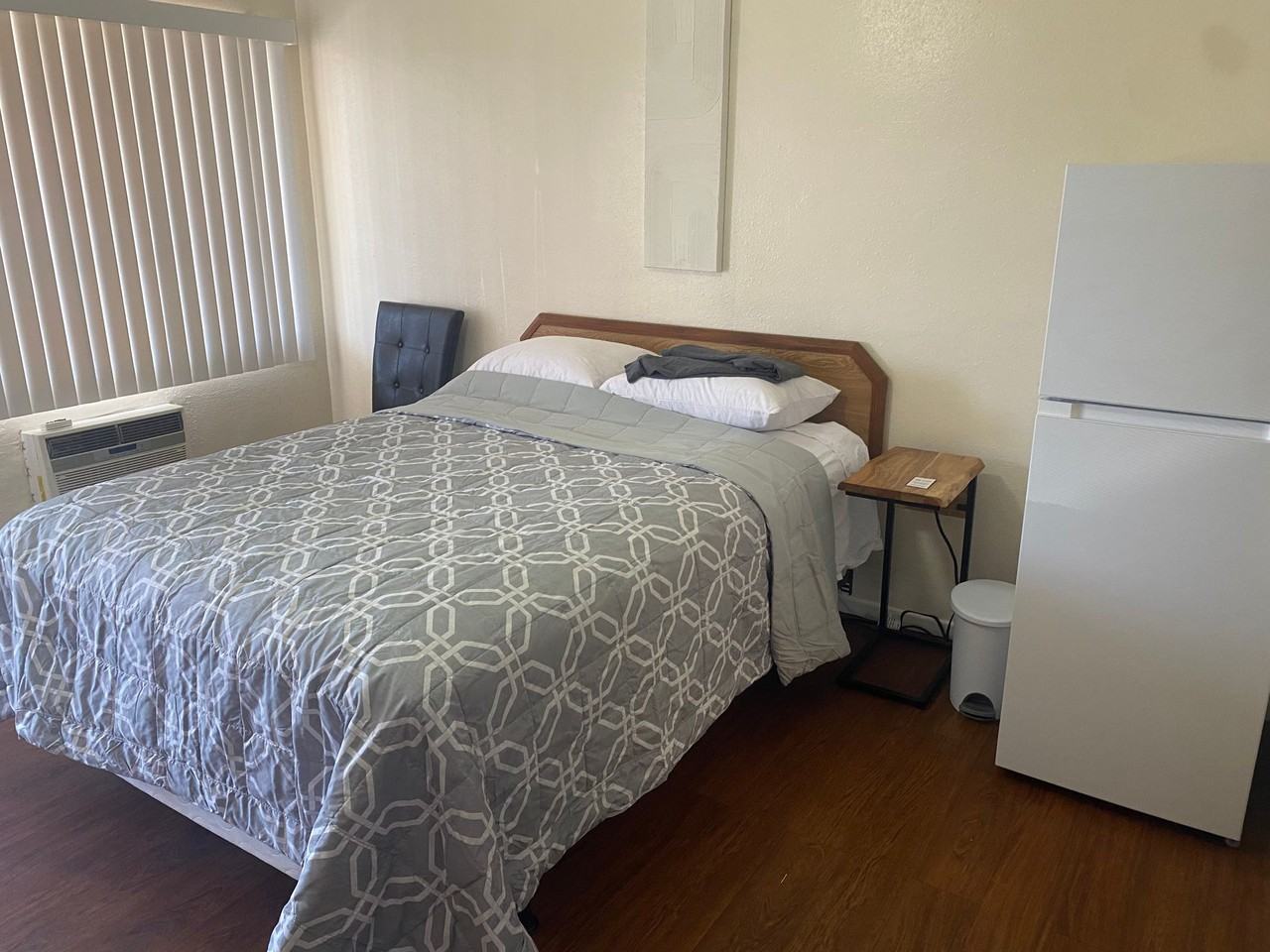 Palm Residence Apartments - Photo 4 of 11