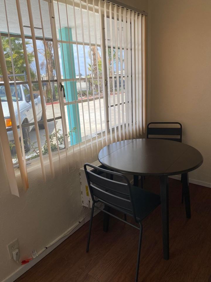 Palm Residence Apartments - Photo 6 of 11