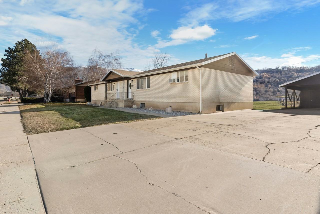 1335 East Lester Drive, Unit 1337 E - Photo 5 of 27