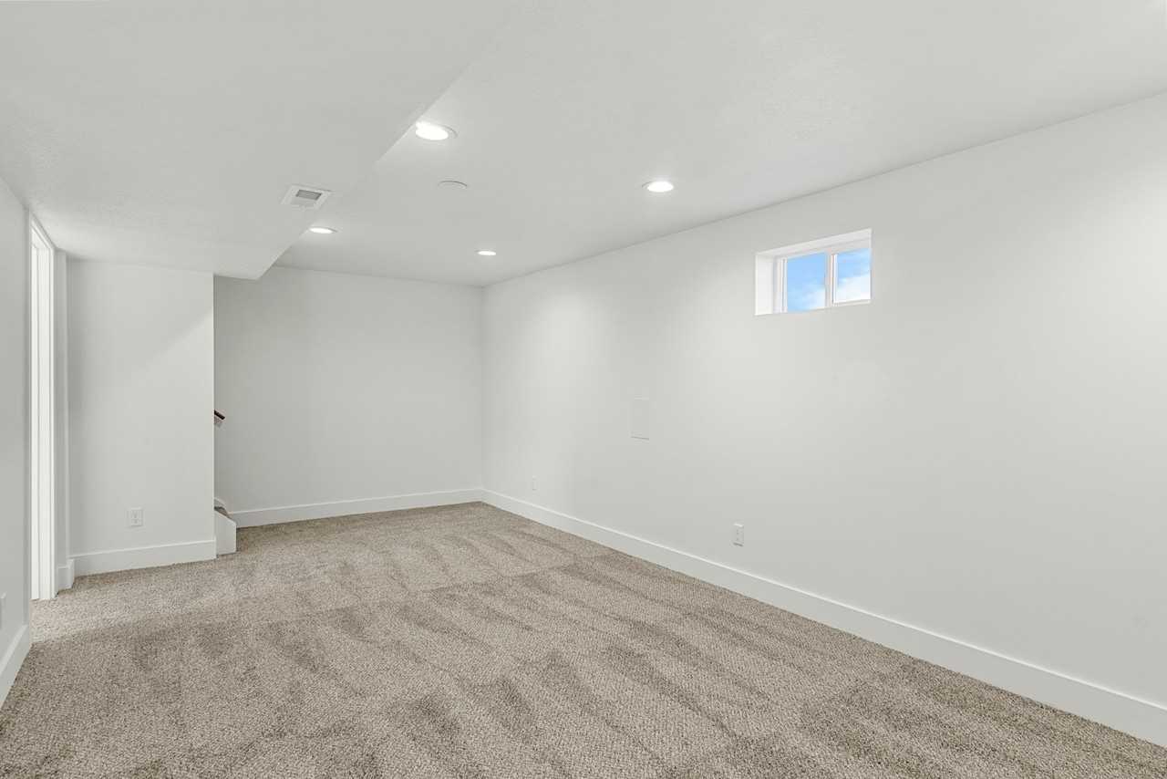 1335 East Lester Drive, Unit 1337 E - Photo 6 of 27