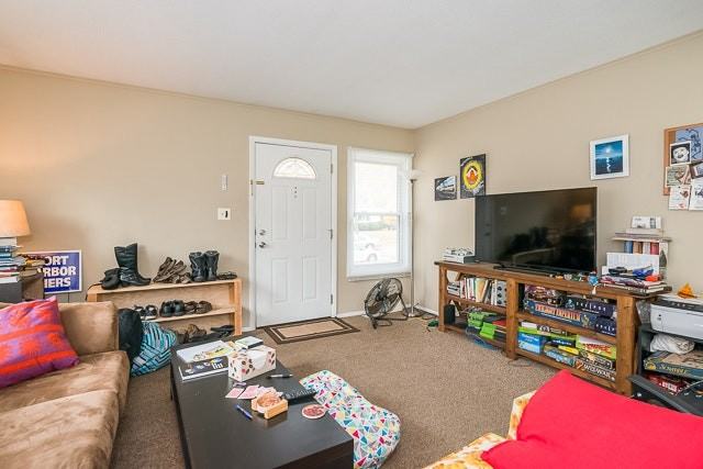 1026 Gott Street - Photo 4 of 11