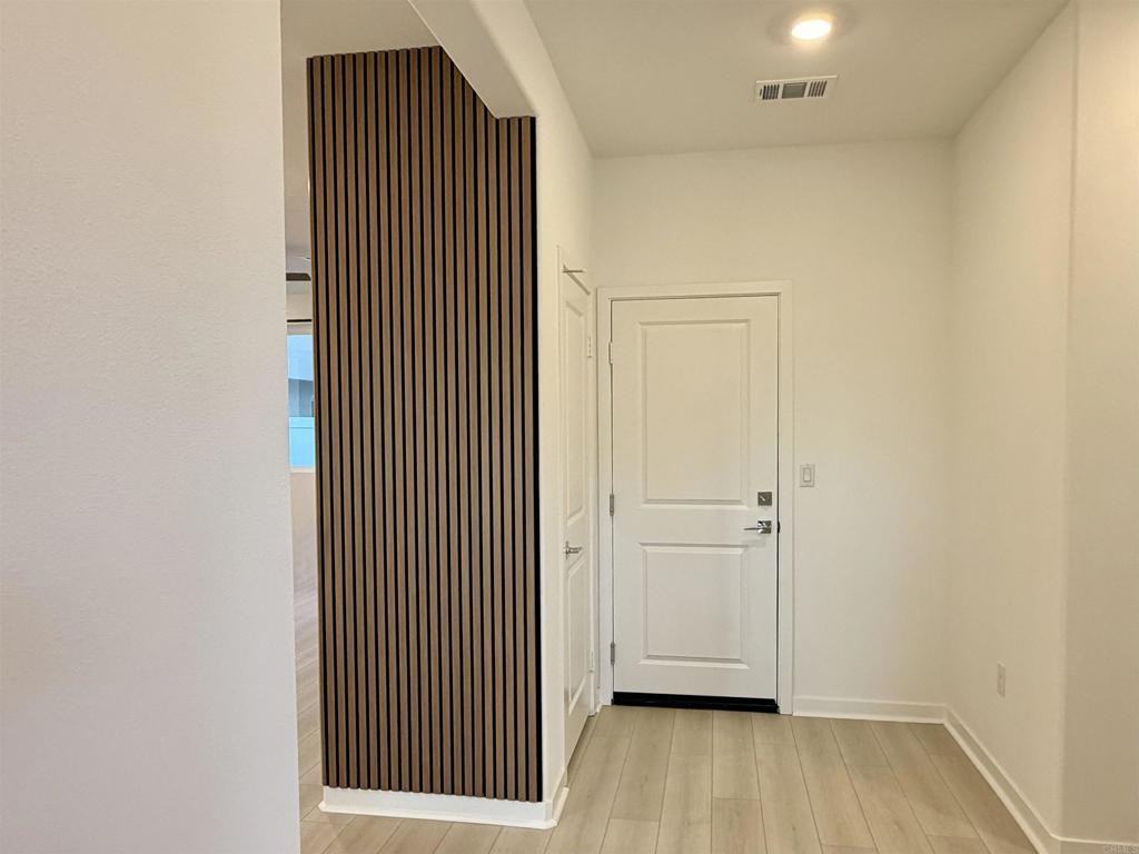 31416 Lolite Dr #31416 - Photo 4 of 32