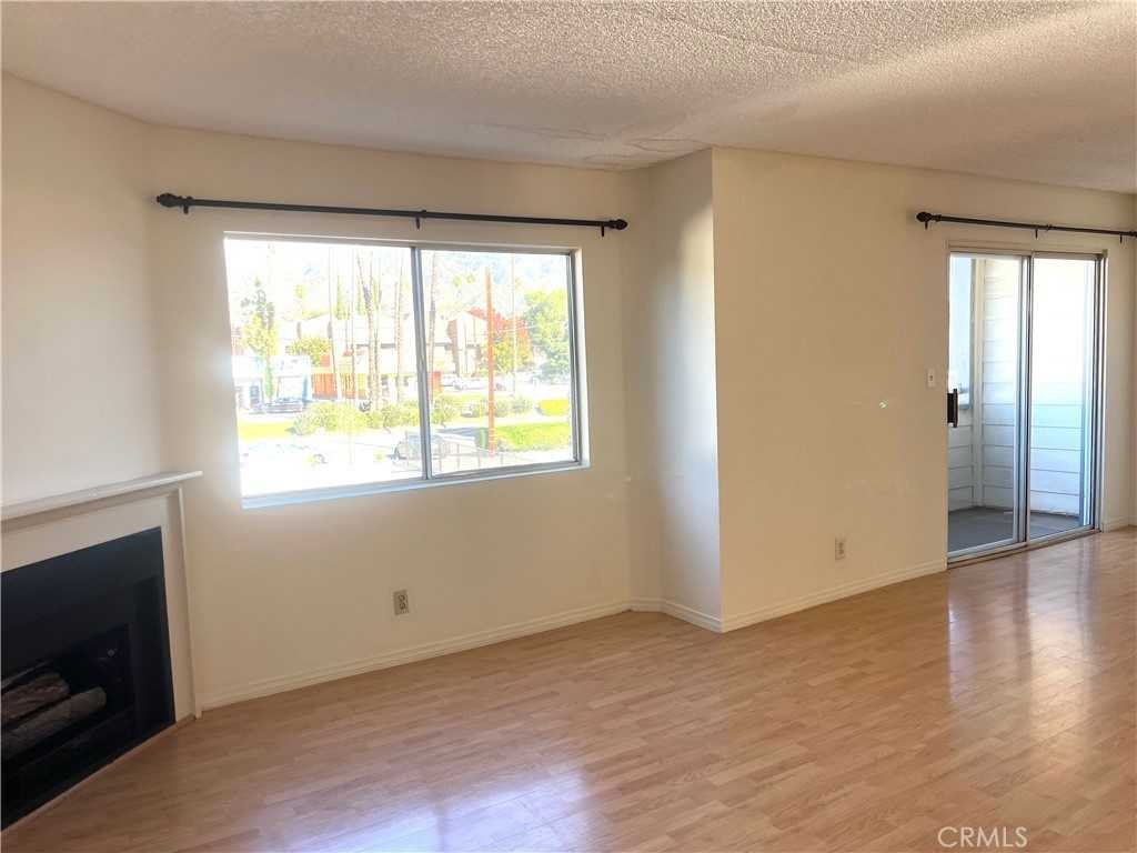 328 E Valencia Ave #328G - Photo 7 of 18