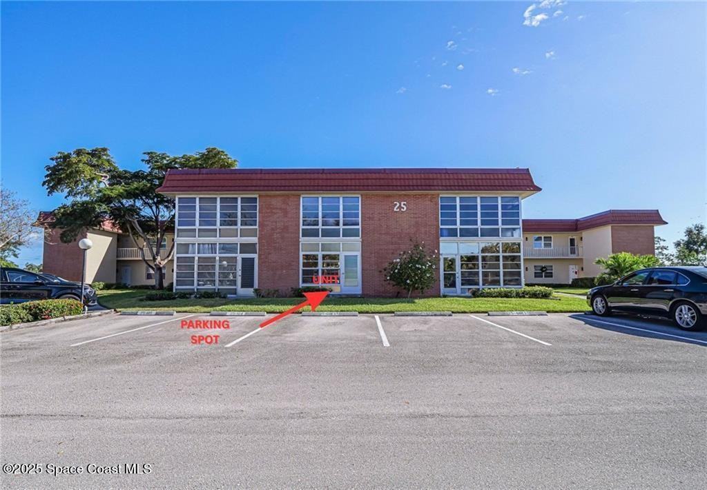 25 Pine Arbor Ln #25-104 - Photo 3 of 34