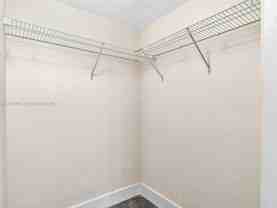 816 Nw 11th St - Photo 1 of 1