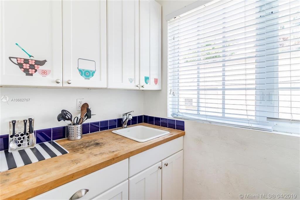 741 15th St #741 - Photo 3 of 12