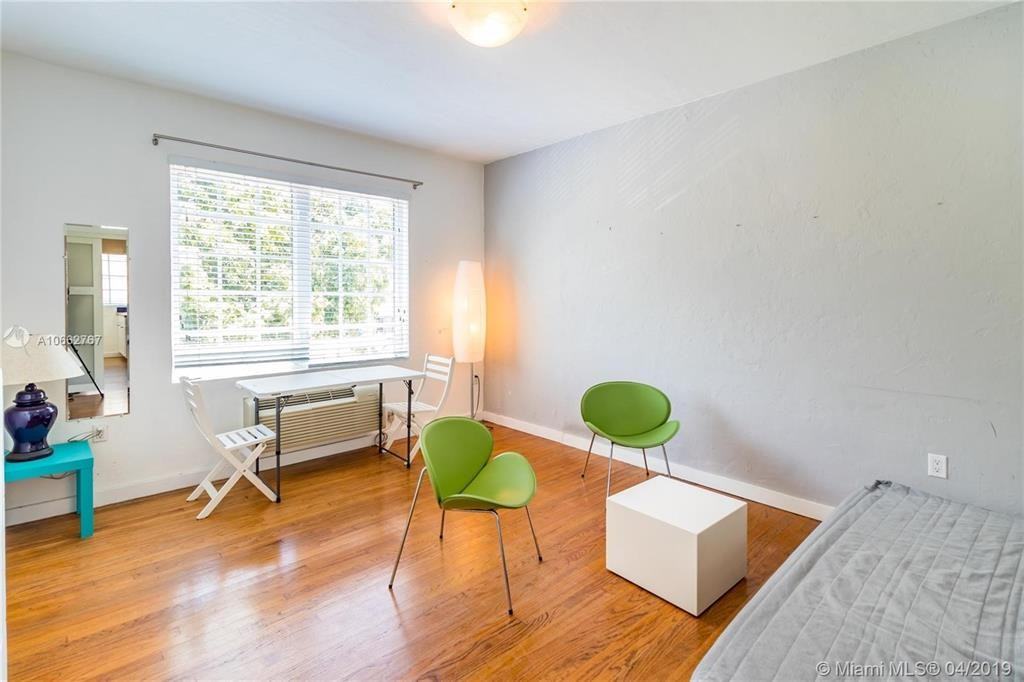 741 15th St #741 - Photo 4 of 12