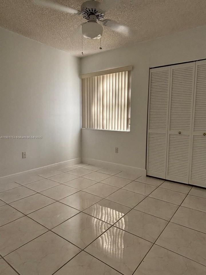 9211 Sw 123rd Avenue Ct #9211 - Photo 2 of 14