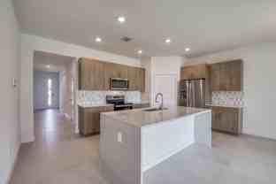 2071 Ne Cedar St #2071 - Photo 1 of 1