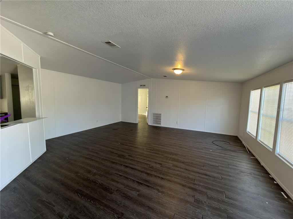 3031 Overland Rd #3031 - Photo 3 of 11