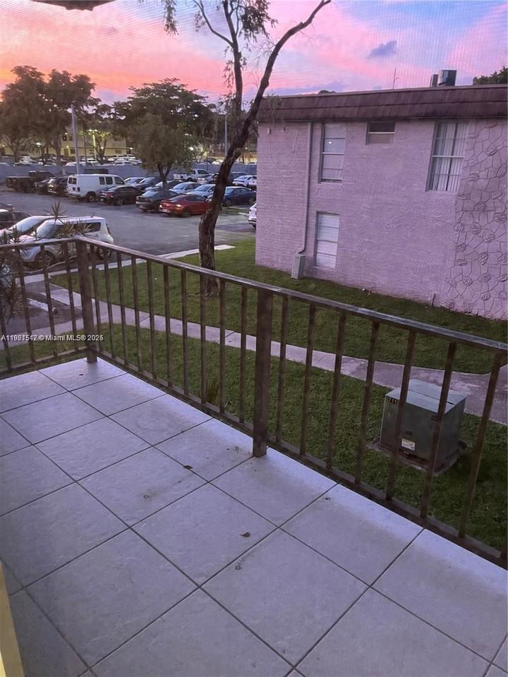 10383 N Kendall Dr #10383N5 - Photo 2 of 9