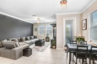 31886 Blue Passing Loop #31886 - Photo 1 of 1