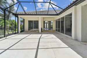 featured image of 13792 Long Lake Ln #13792