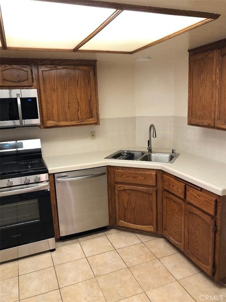 2248 Del Mar Rd #2248-3 - Photo 4 of 12