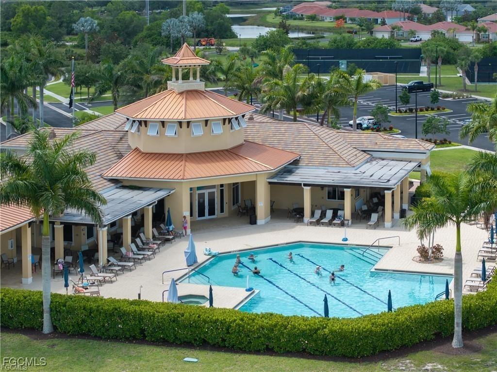 15268 Yellow Wood Drive #15268 - Photo 6 of 17