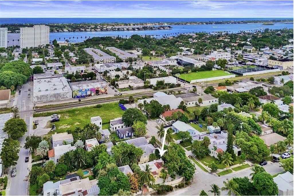 1814 Florida Ave #1814-1 - Photo 7 of 19