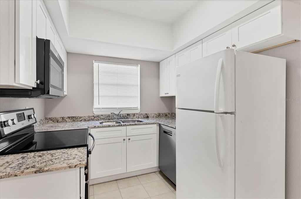 101 Avenida De Bahia #101 - Photo 3 of 37