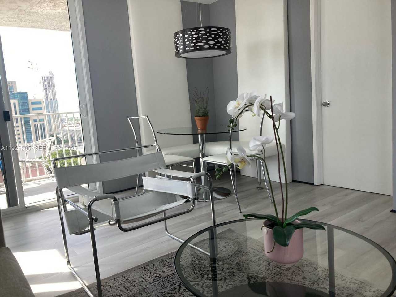 800 N Miami Ave #800E1704 - Photo 5 of 7