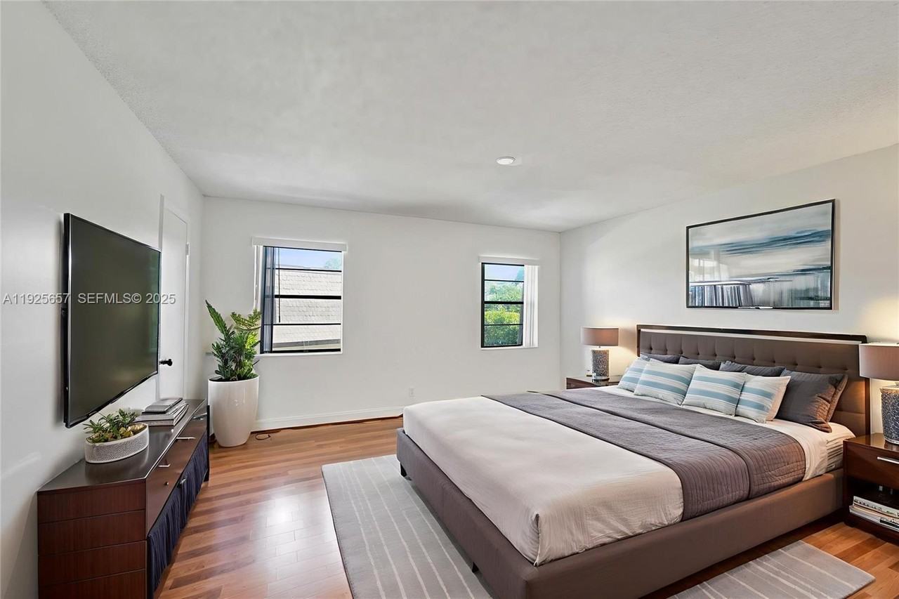 9340 Sw 61st Way #9340B - Photo 4 of 25