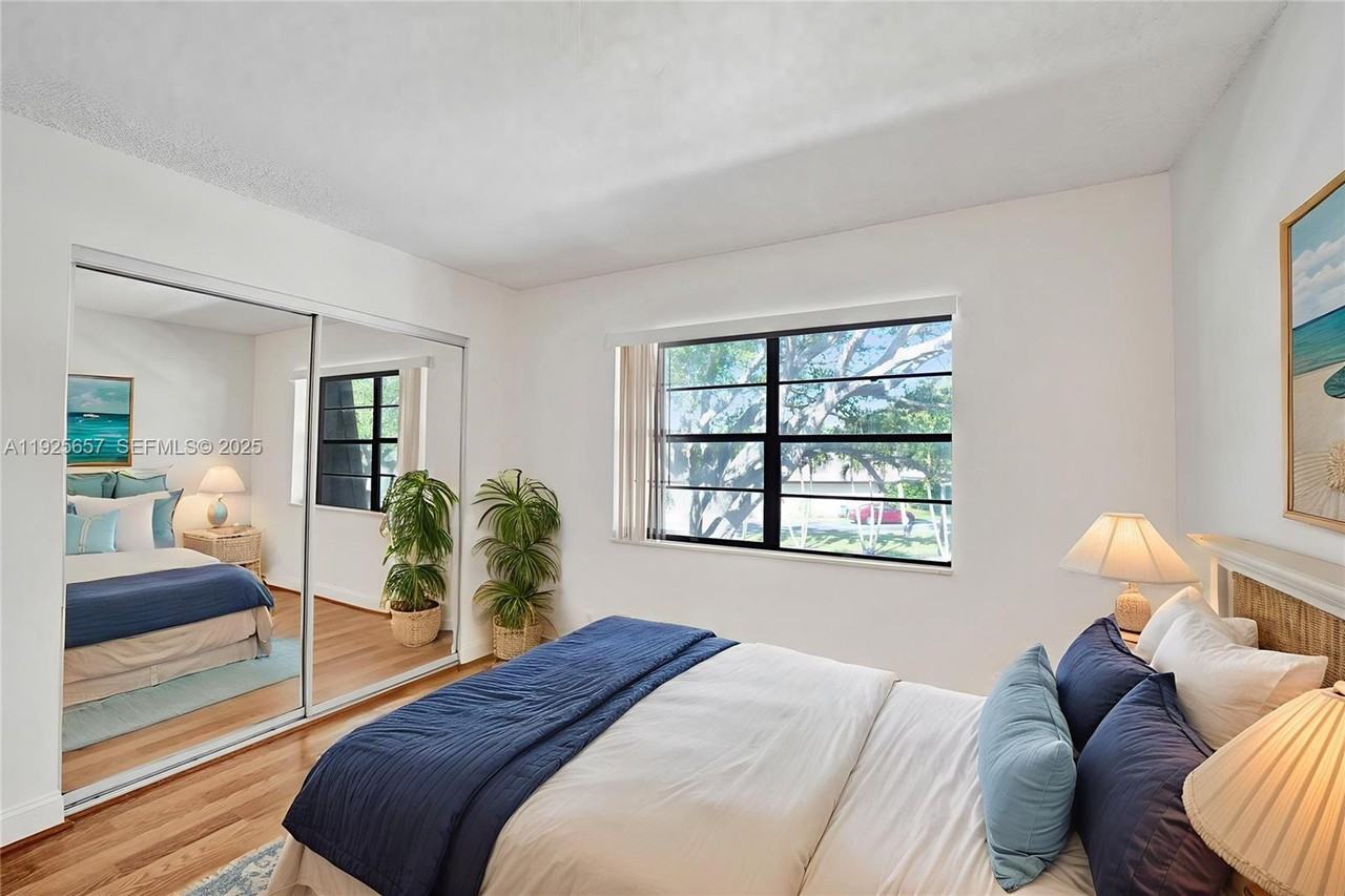 9340 Sw 61st Way #9340B - Photo 5 of 25