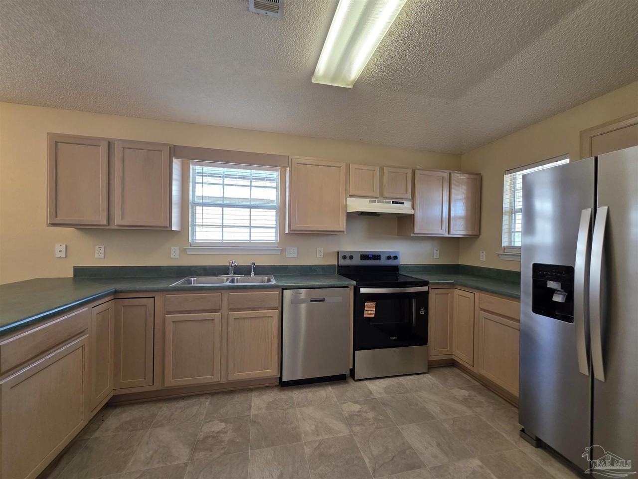 3086 Flintlock Dr #3086 - Photo 3 of 19