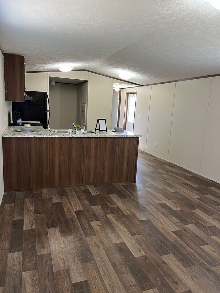 142 County Road 5516 #F20 - Photo 4 of 17