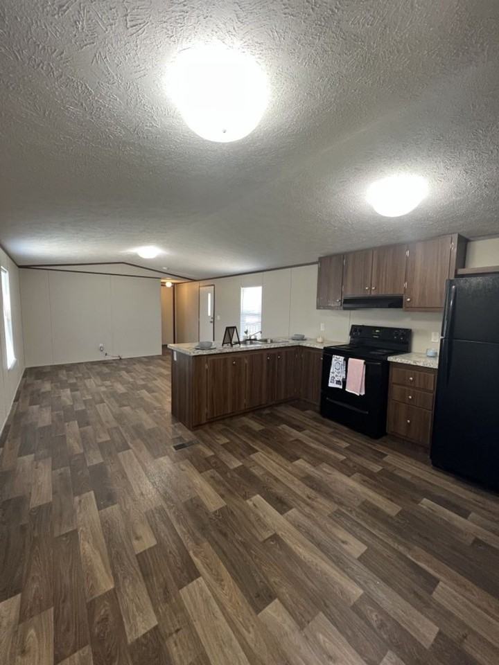 142 County Road 5516 #F20 - Photo 5 of 17