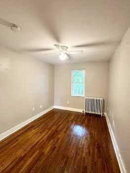 204 Washington St #4C - Photo 5 of 19