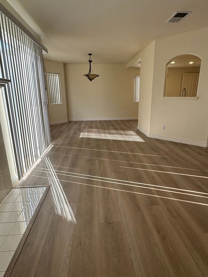 10591 Wincheck Rd - Photo 6 of 23