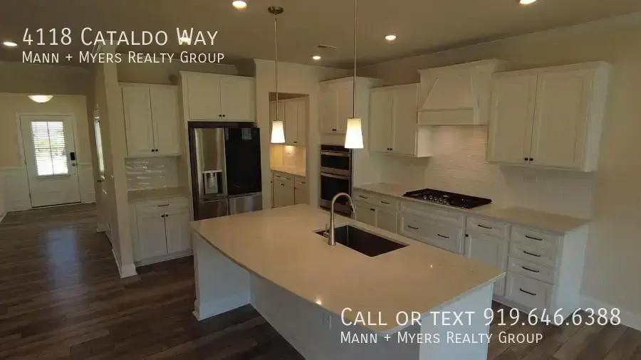 4118 Cataldo Way - Photo 4 of 38