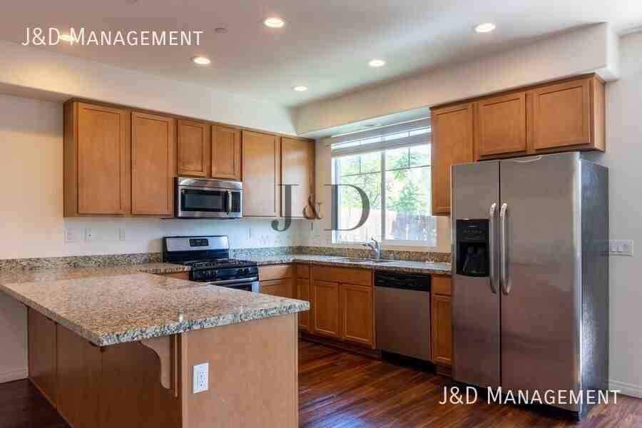 BAN3150-70 - Photo 3 of 34