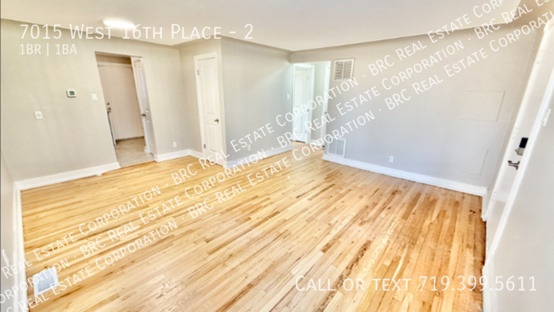 Flats at 16th - Photo 2 of 15