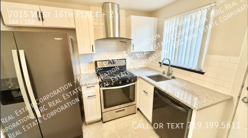 Flats at 16th - Photo 5 of 15