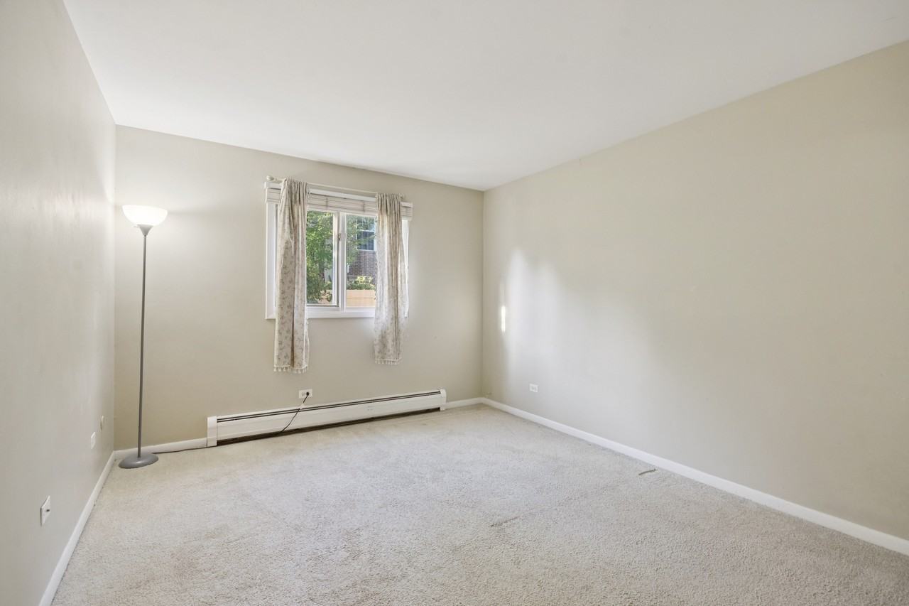 505 N Kenilworth Ave #4 - Photo 7 of 21