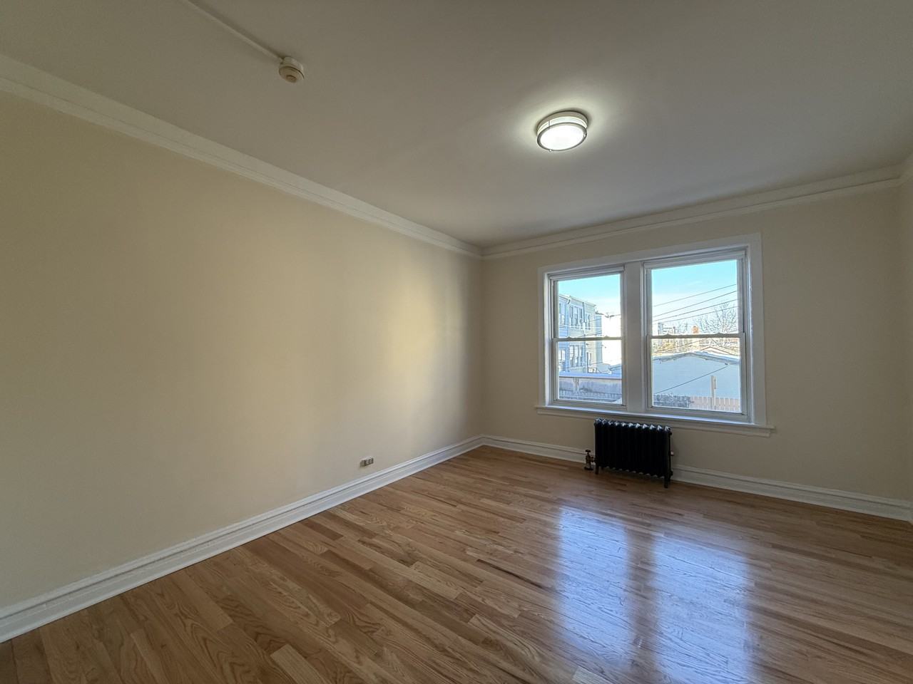 4701 N Saint Louis Ave #12 - Photo 3 of 22