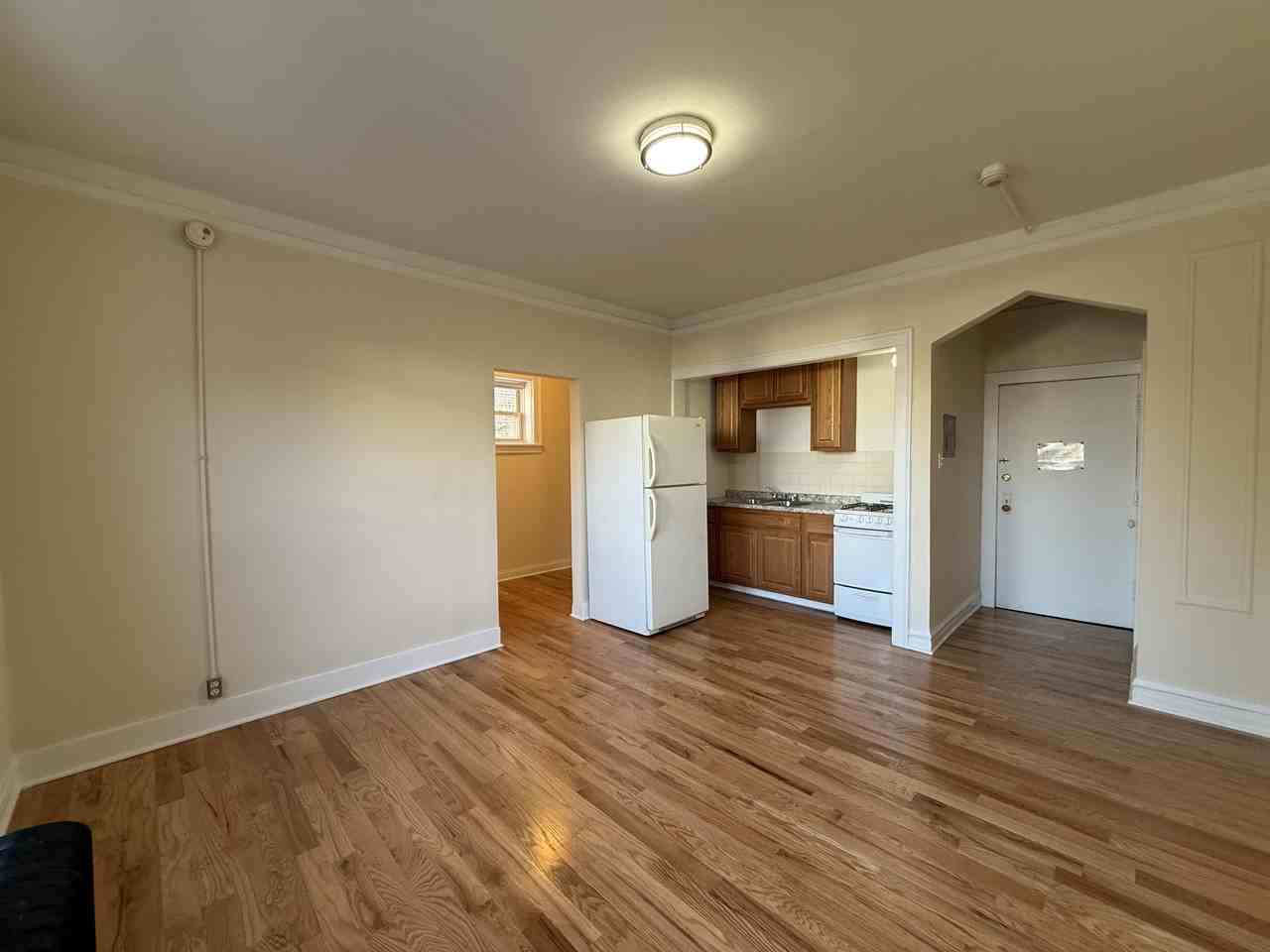 4701 N Saint Louis Ave #12 - Photo 5 of 22