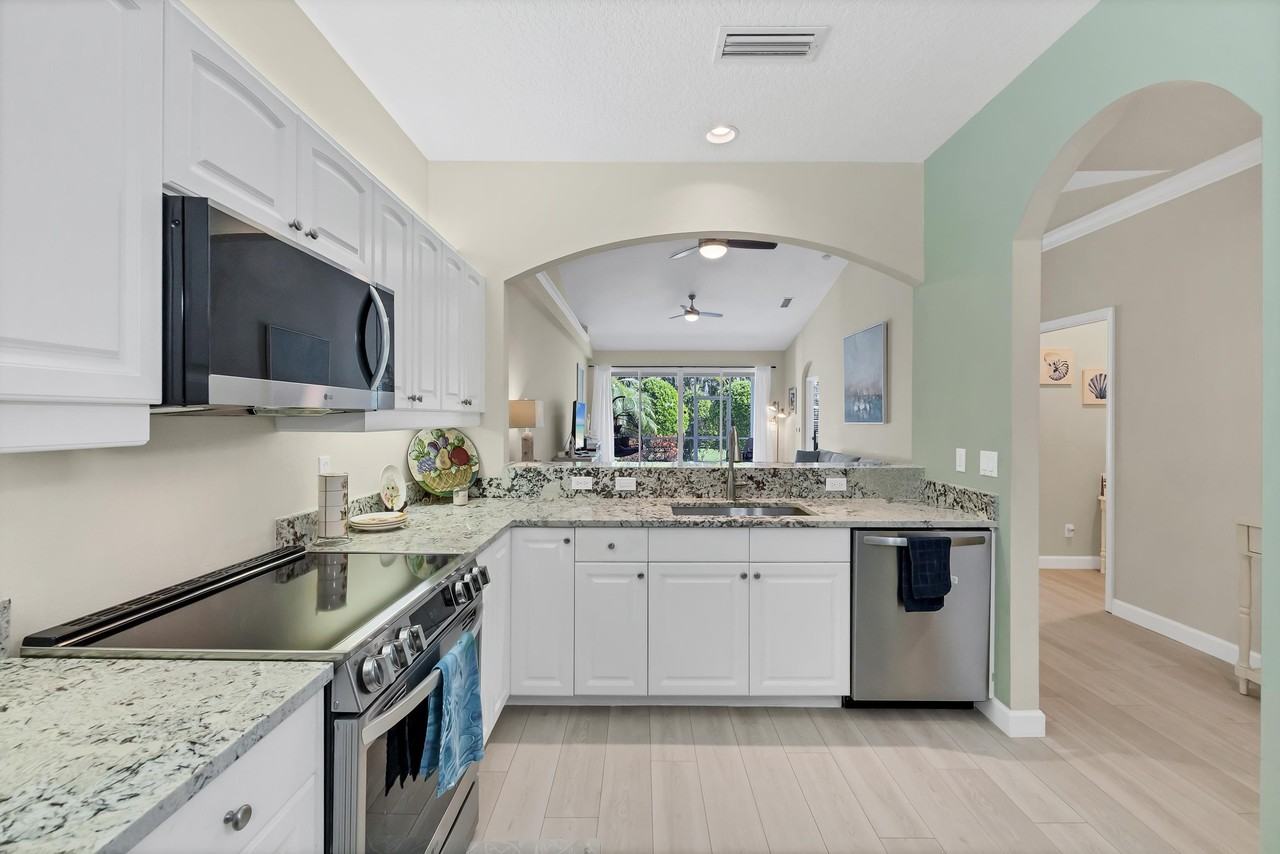 796 Tartan Dr #796 - Photo 6 of 30