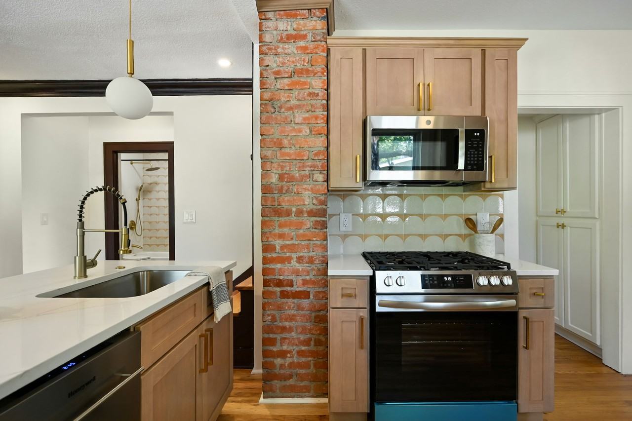 4200 Adams St #NA - Photo 7 of 15