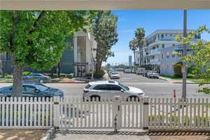 featured image of 1123 E Ocean Blvd #D